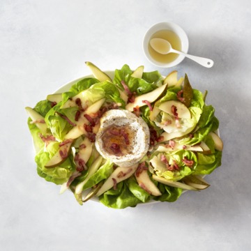 Salade met peer en camembert