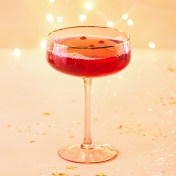 Cranberry Crémant cocktail